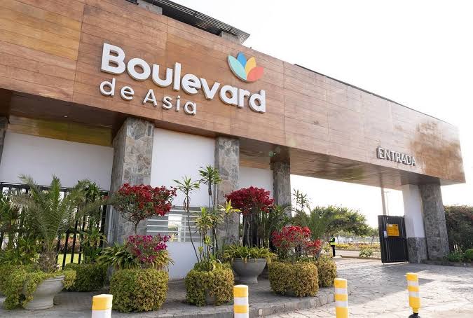 Boulevard de Asia